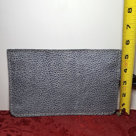 Portland Leather Goods Adriana Pouch Wristlet Cluth Wallet Fog Blue - Picture 4 of 5